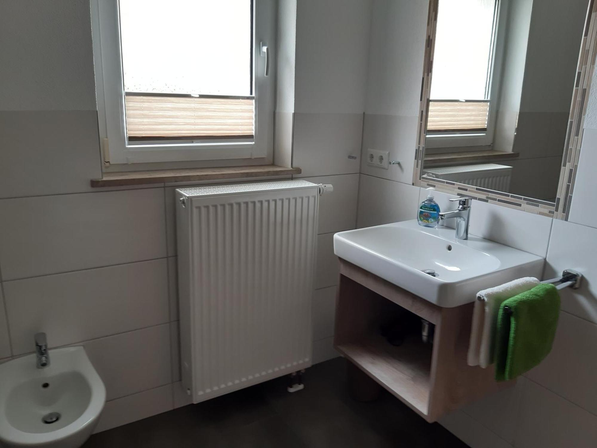 Fewo Koerner Seinsheim Im Weinparadies Kamer foto
